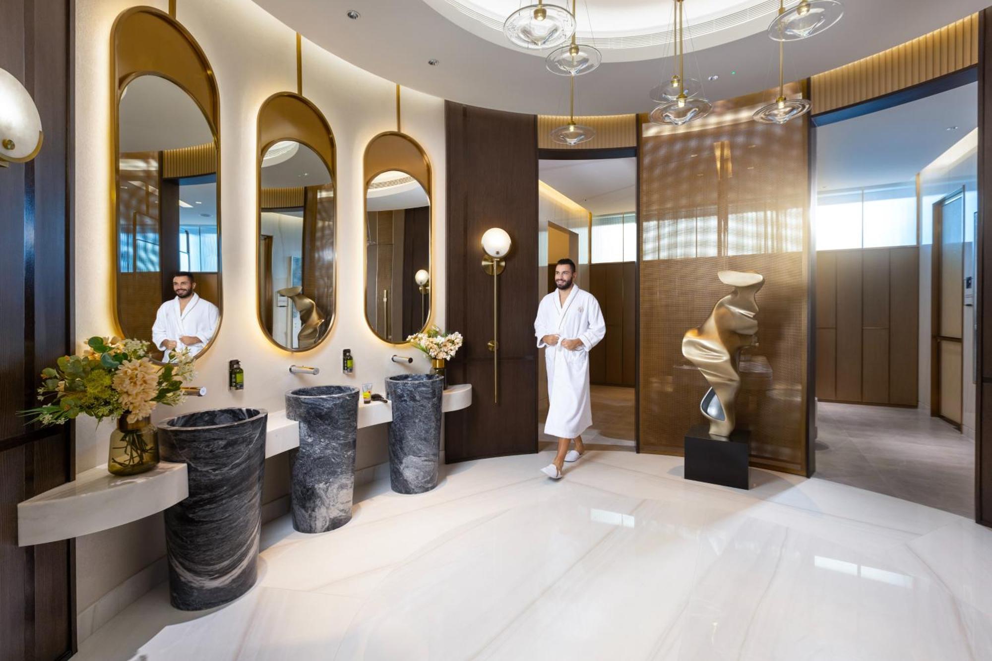 מלון מנאמה Onyx Rotana מראה חיצוני תמונה The spa at The Dorchester