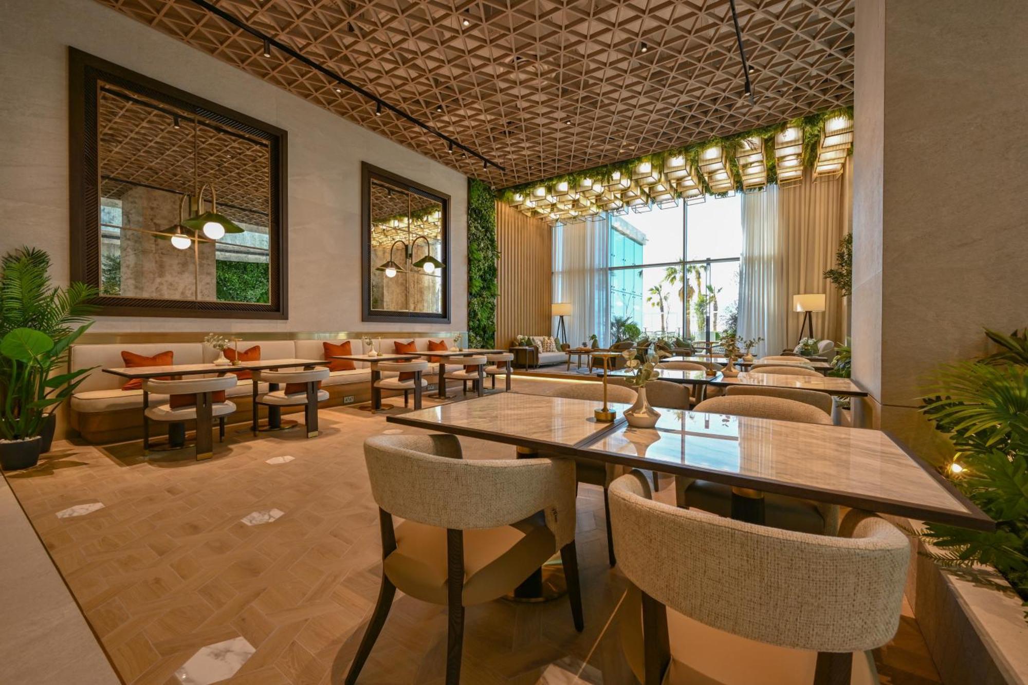 מלון מנאמה Onyx Rotana מראה חיצוני תמונה The interior of the restaurant